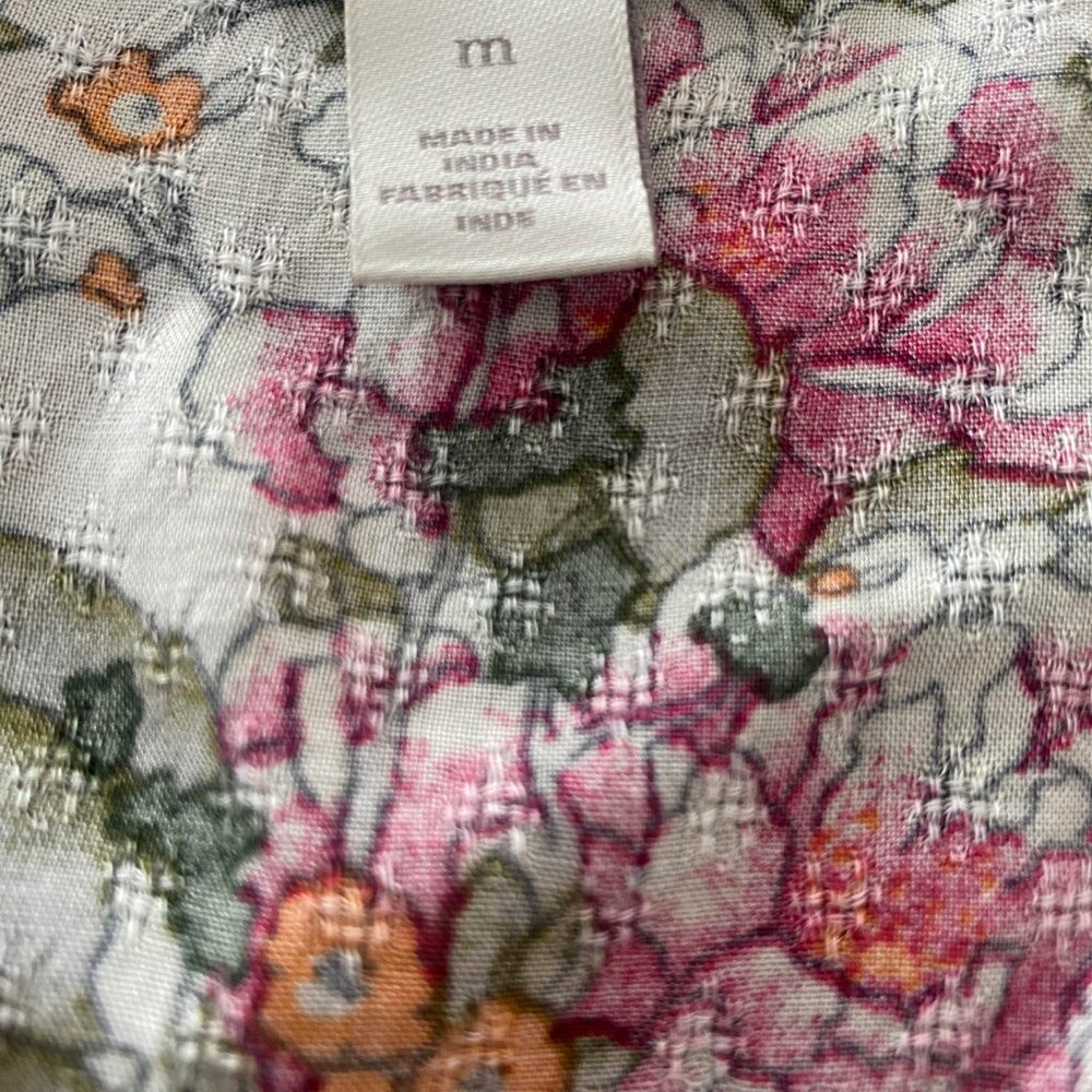 hinge Print Ruffle Hem Top - Picture 5 of 9